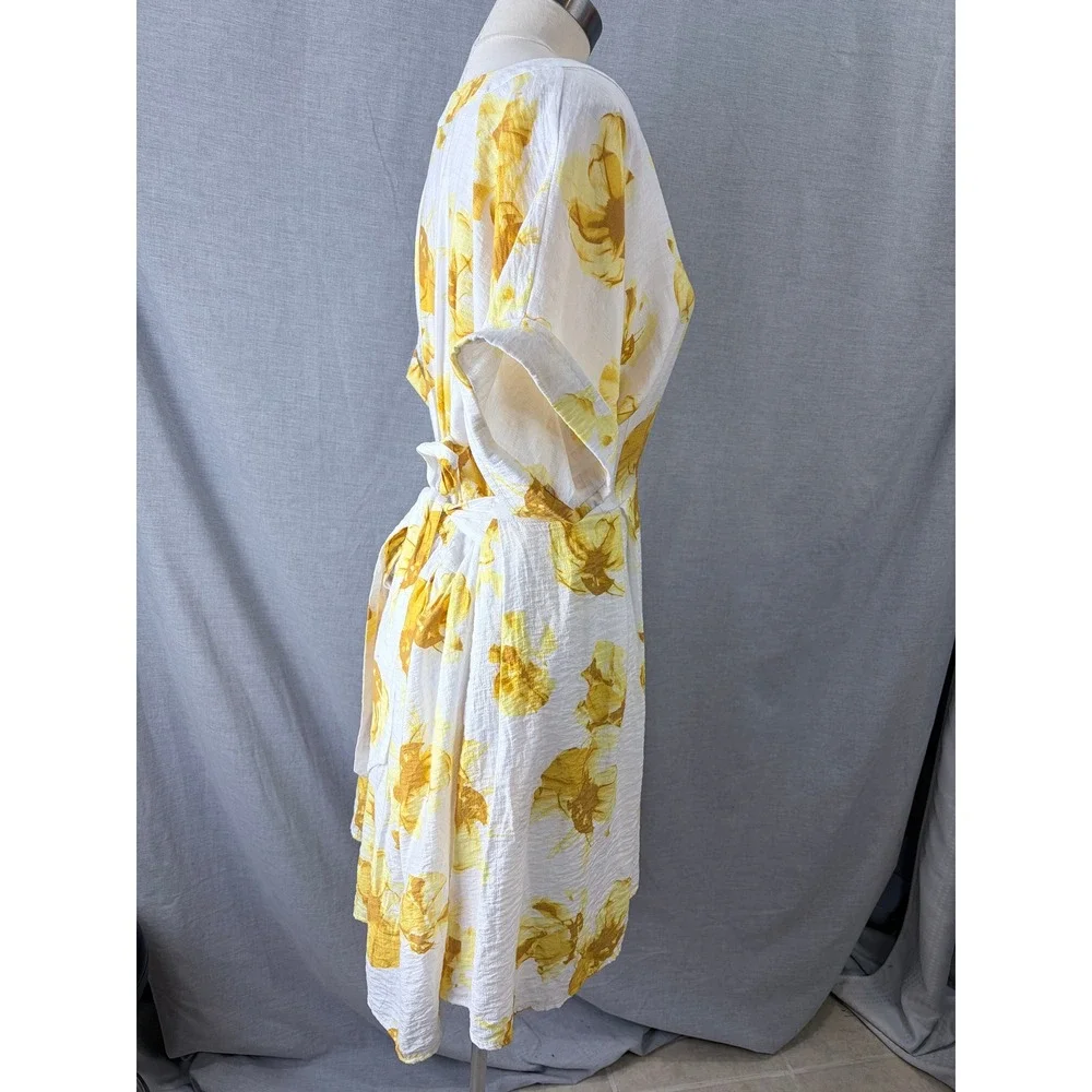 Simply Vera Wang Yellow Floral Rayon Blend‎ Shift Dress White XL Wedding Guest